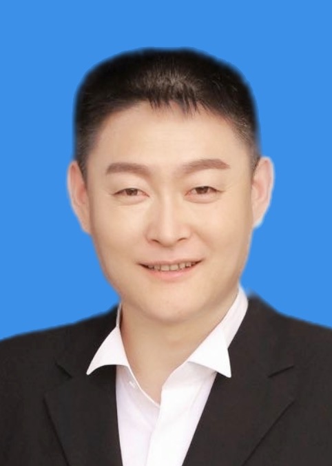 果洪伟